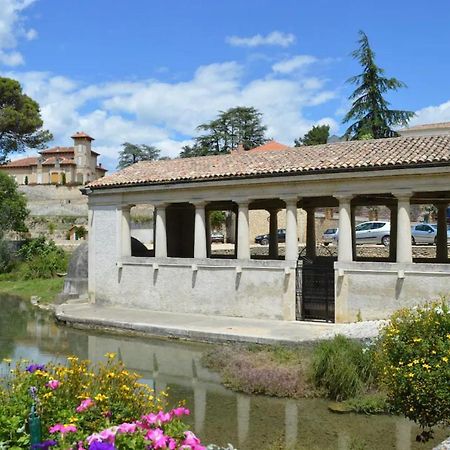 Agreable Maison Centre-Ville Bourg-Saint-Andéol Buitenkant foto