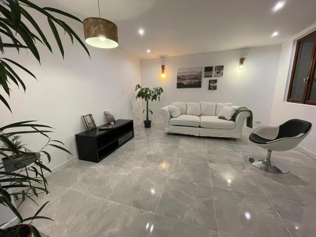 Agreable Maison Centre-Ville Bourg-Saint-Andéol Buitenkant foto